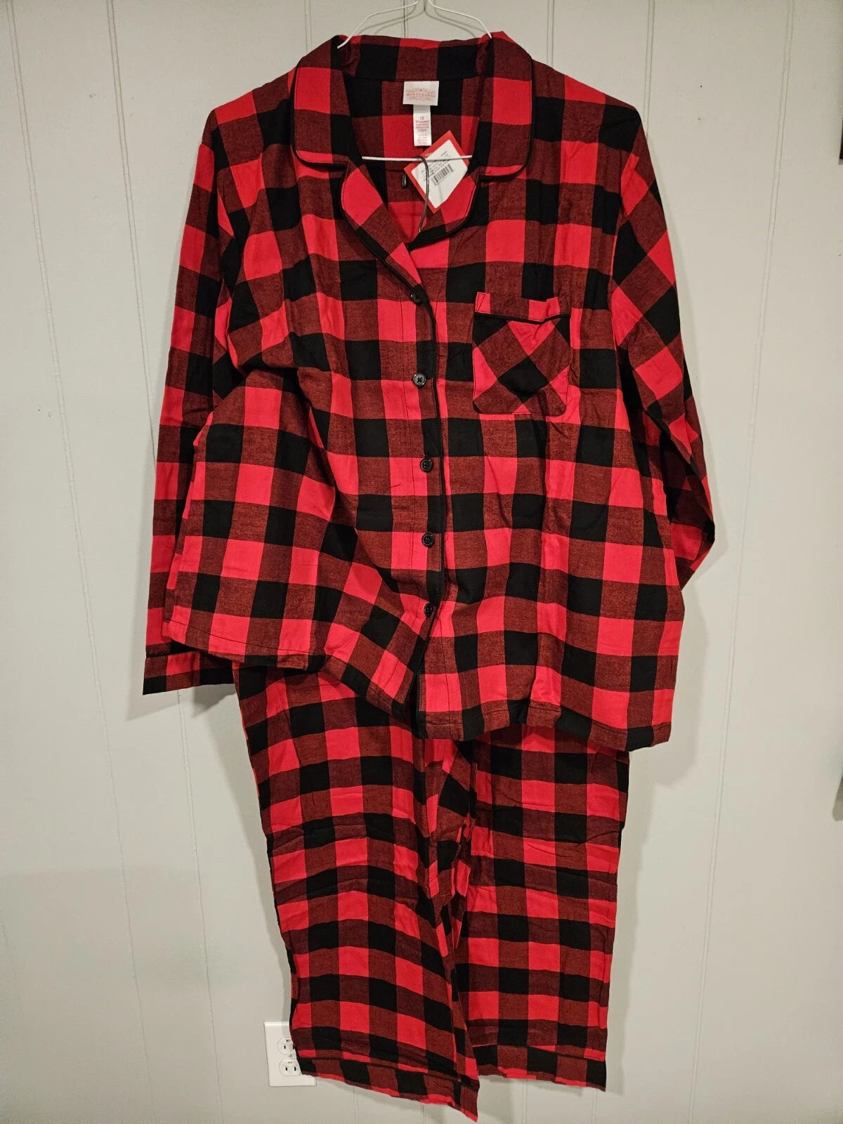 NWT Sealed Womens Size 1X Buffalo Check Red Plaid Flannel Pajamas Set Top Pants