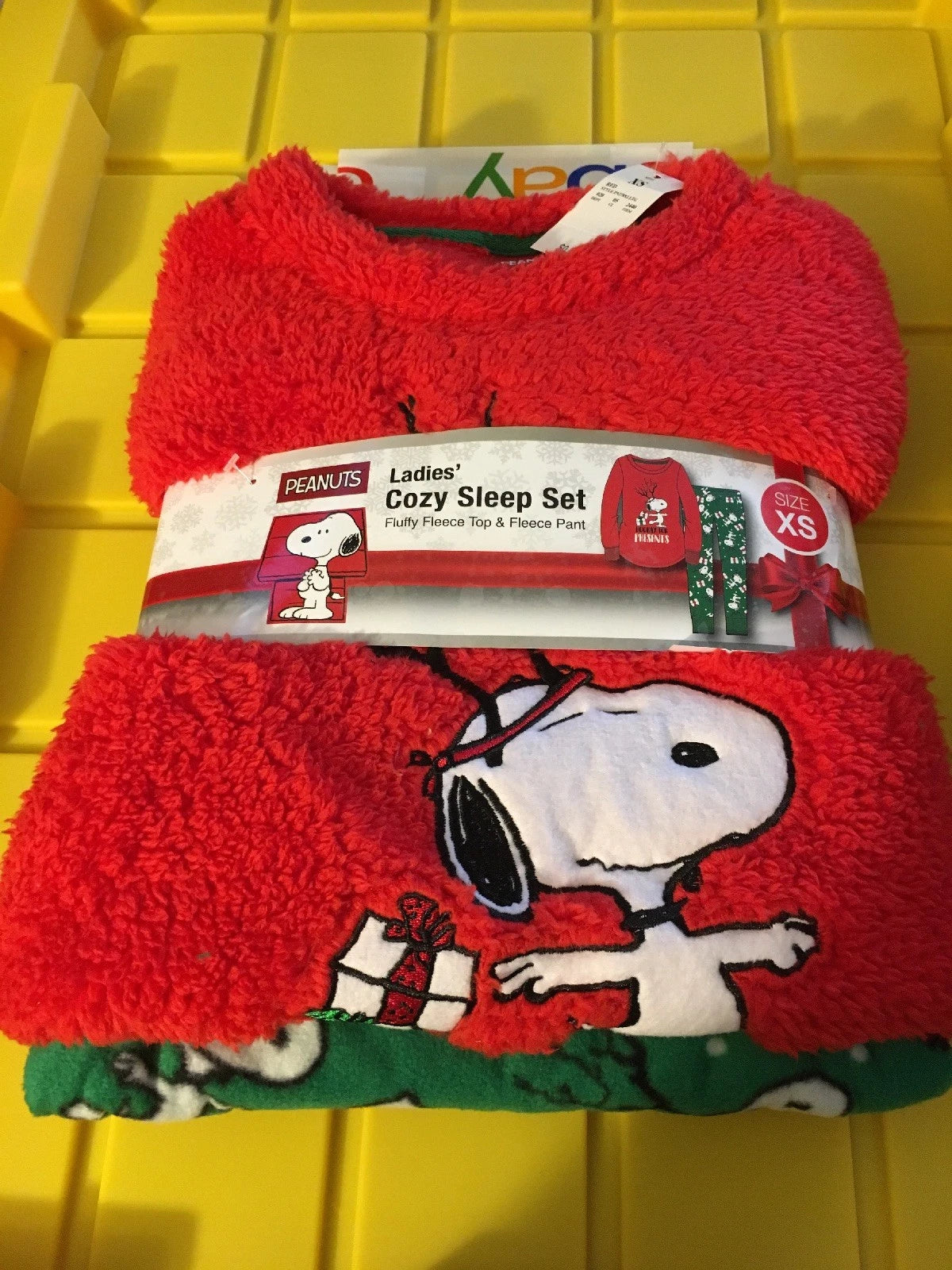 XS Ladies' Peanuts Christmas Cozy Sleep Set Extra Small New w/ Tag  *