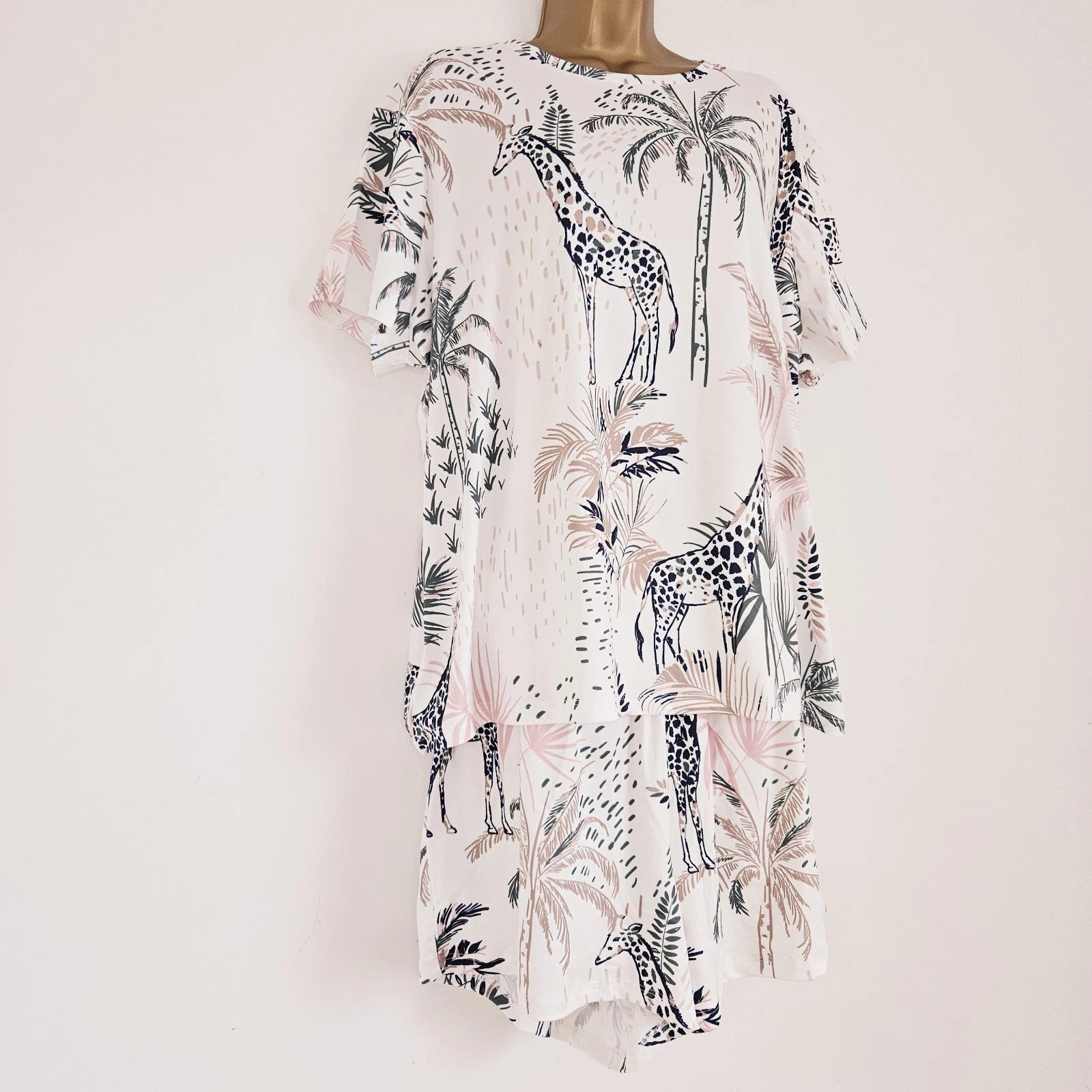 NEW JD Williams Plus Size 16-34 Giraffe Palm Print Pyjama 2 Piece Set Top Shorts
