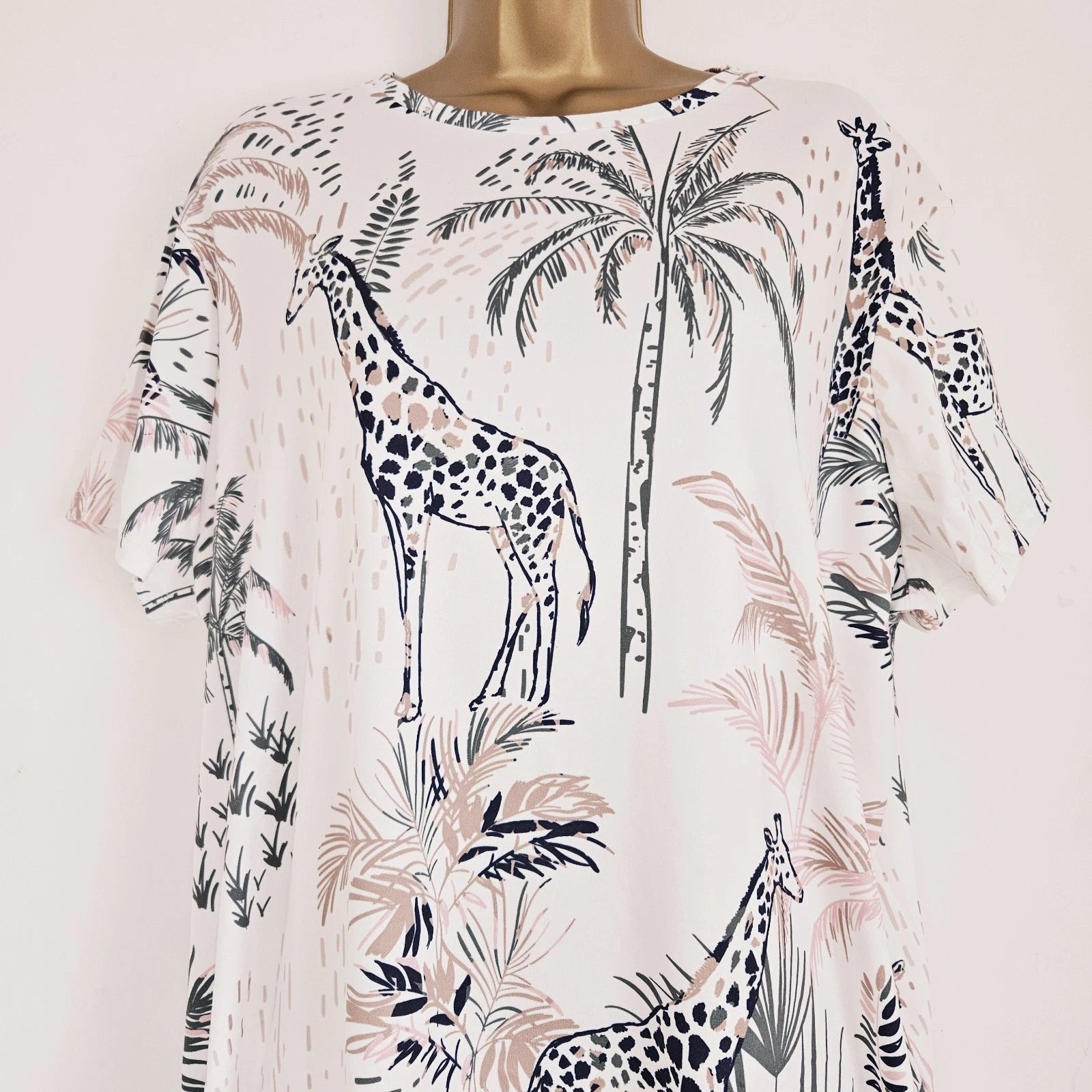 NEW JD Williams Plus Size 16-34 Giraffe Palm Print Pyjama 2 Piece Set Top Shorts