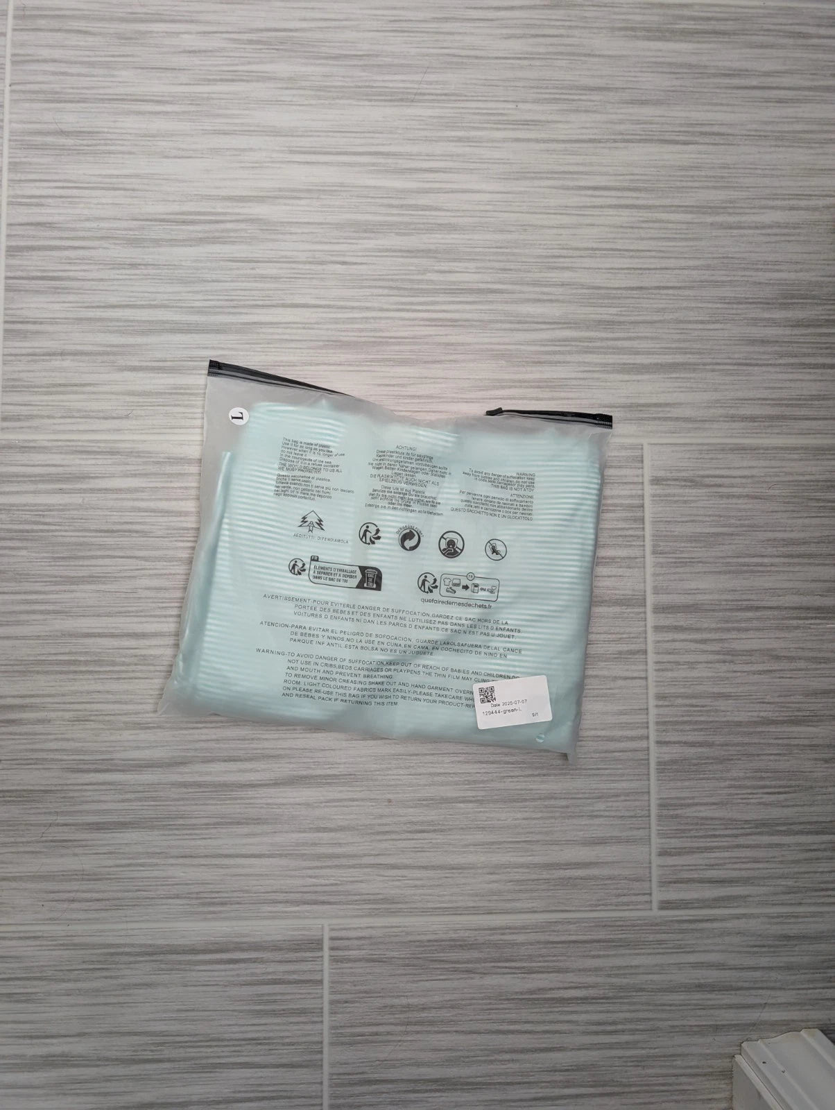 Viral TikTok Slit Pajama Set For Women, Green And White Size Large