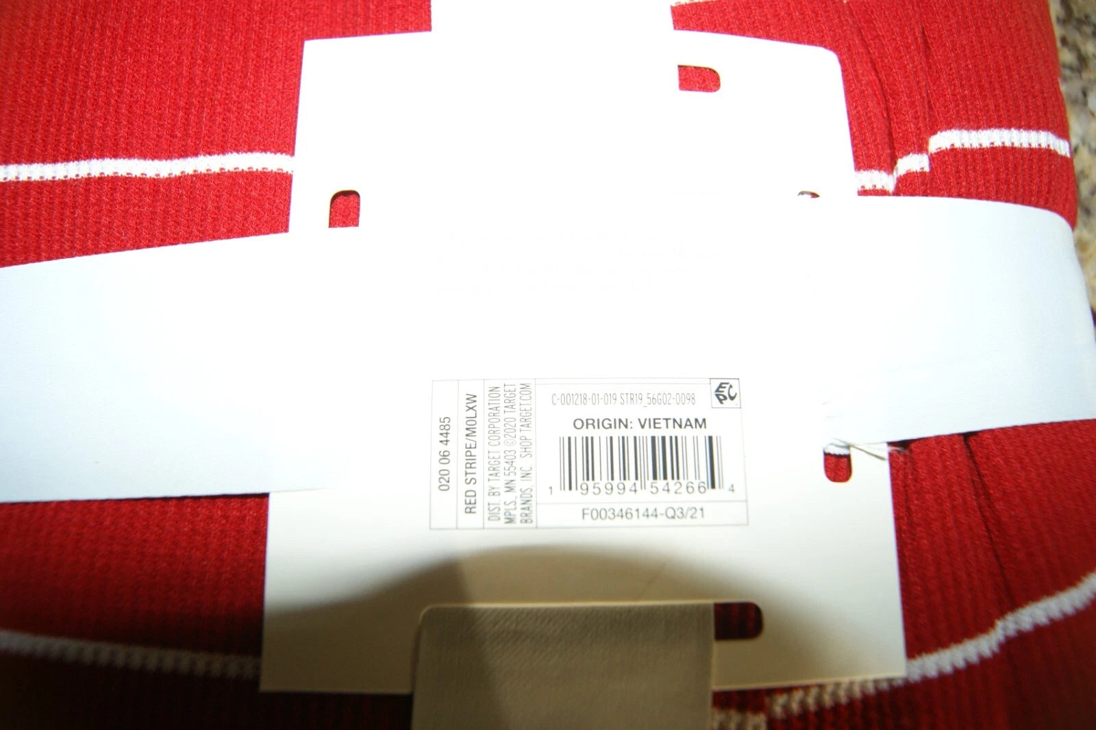 New Womens Stars Above Red & White Thermal Pajama Set.  Size Large