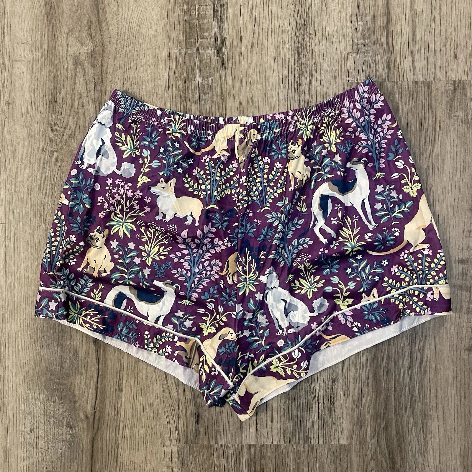 NIP Purple Dog Print Pajama Set Shorts Collared Button Front Top Amethyst NEW! L