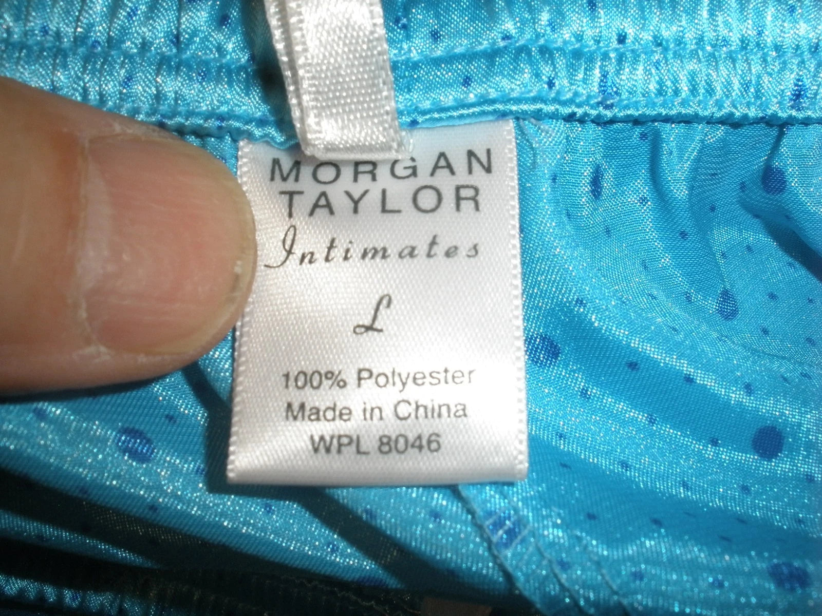 Women's 2 pc. pajamas Morgan Taylor Intimates L Blue silky feel 100% poly (T104)