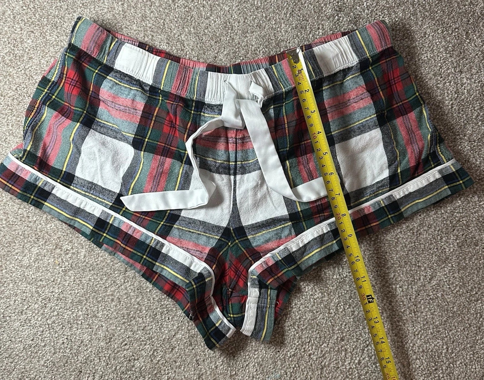 Victoria’s Secret Red Green Plaid Comfy Casual Summer Fall Sleep PJ Shorts Large