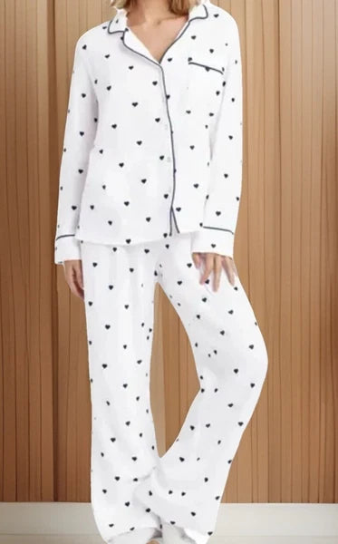 NEW! - Splendid Long Sleeve Pillowsoft Pajama Set Lottie Love Sleep set MED