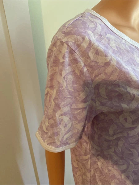 V-Neck Lace Trim Floral Pattern 2-Piece Pajama Set Pj Size M