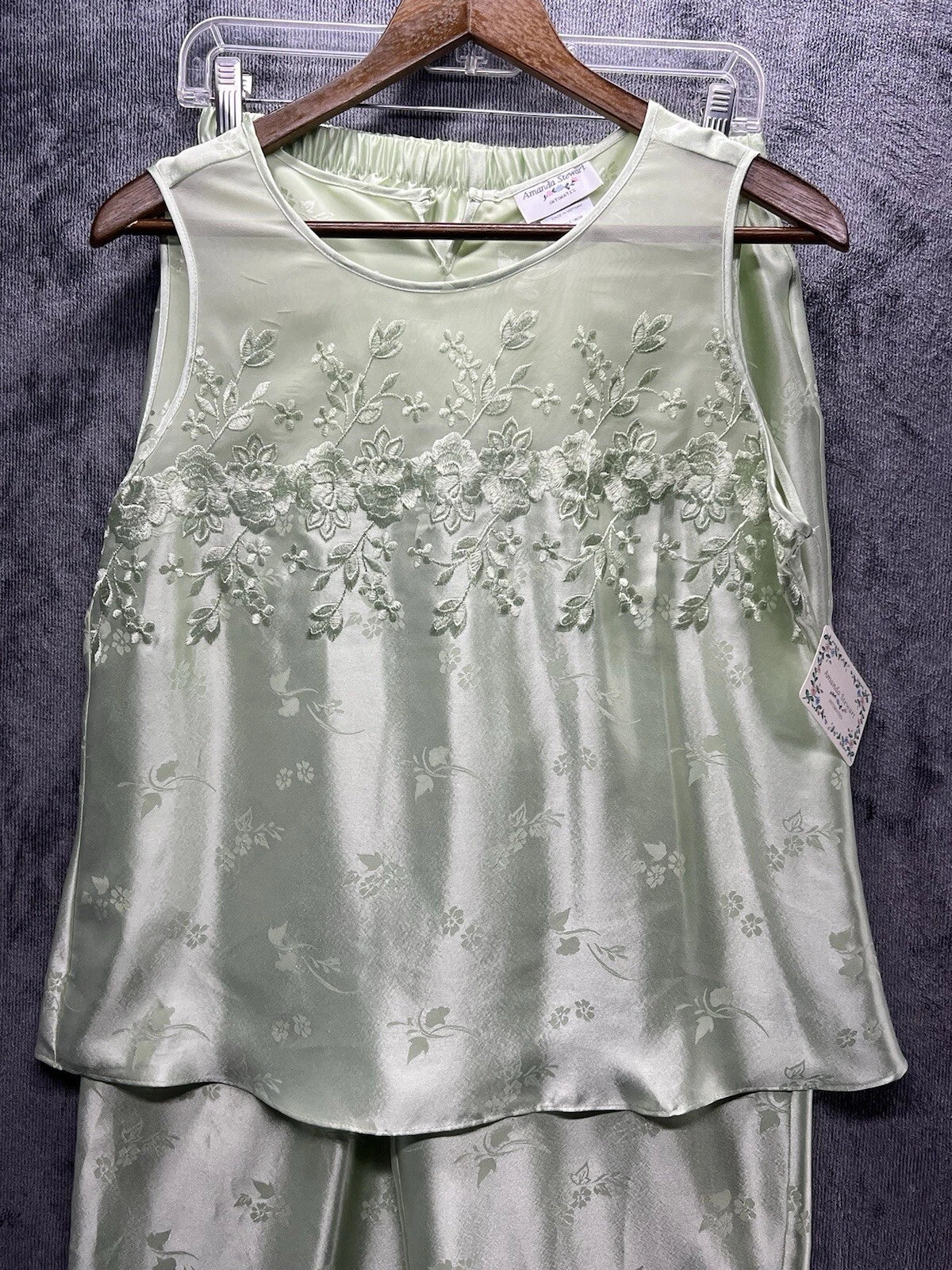 Amanda Stewart Intimates Set Woman’s Size Medium Floral Print Light Green