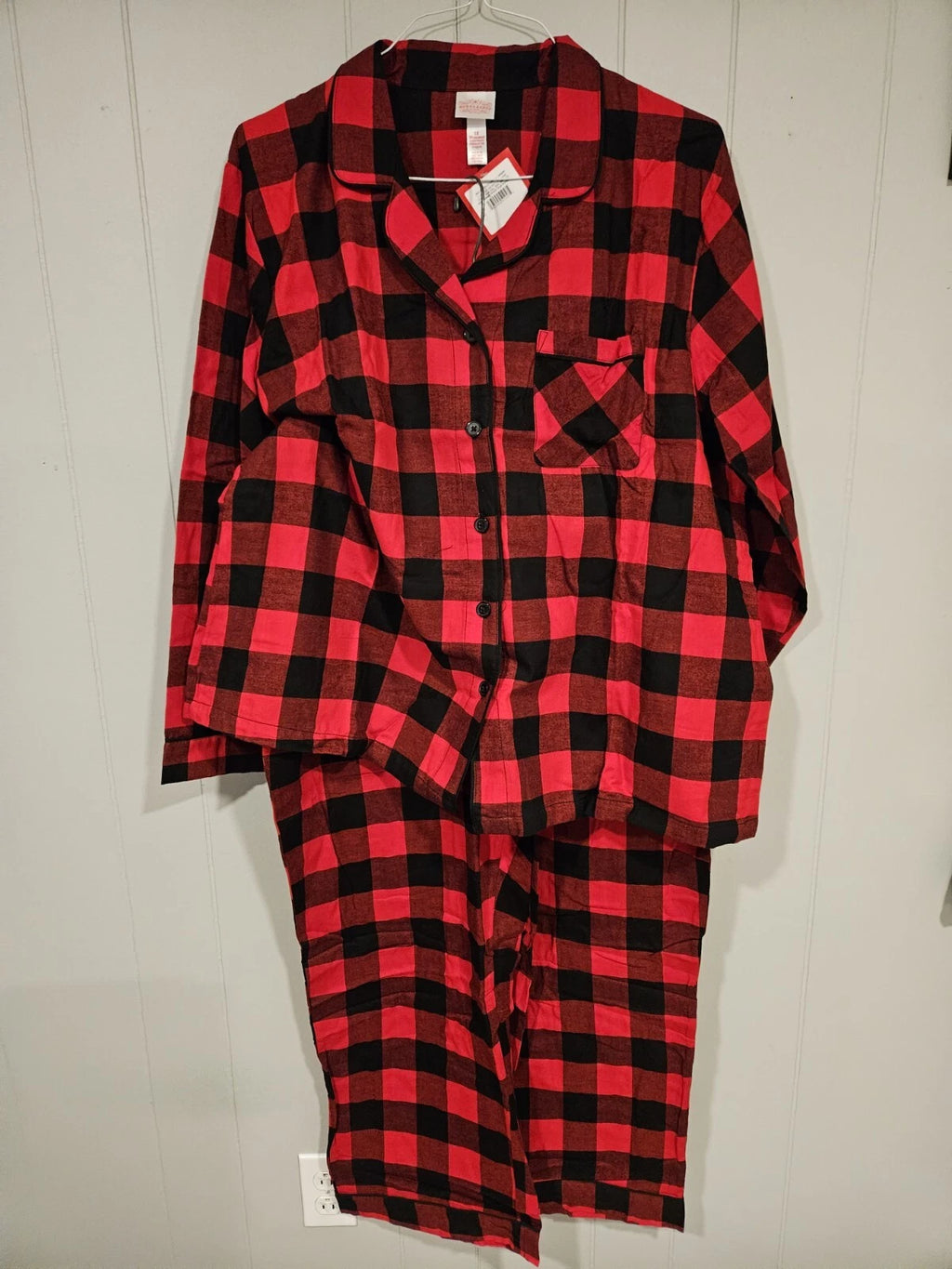 NWT Sealed Womens Size 1X Buffalo Check Red Plaid Flannel Pajamas Set Top Pants