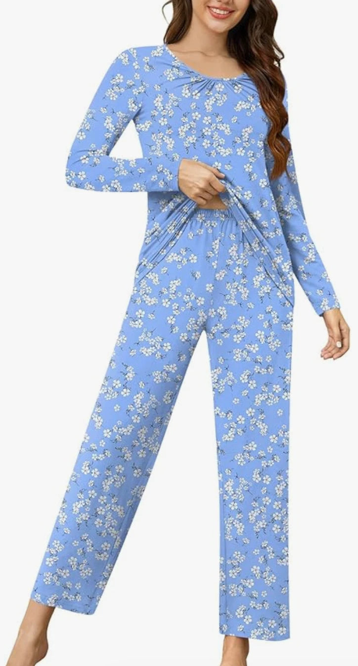 PRETTY Women's Pajamas, Long Sleeve Top, Pants with Pockets, 2X, Excellent! NWOT