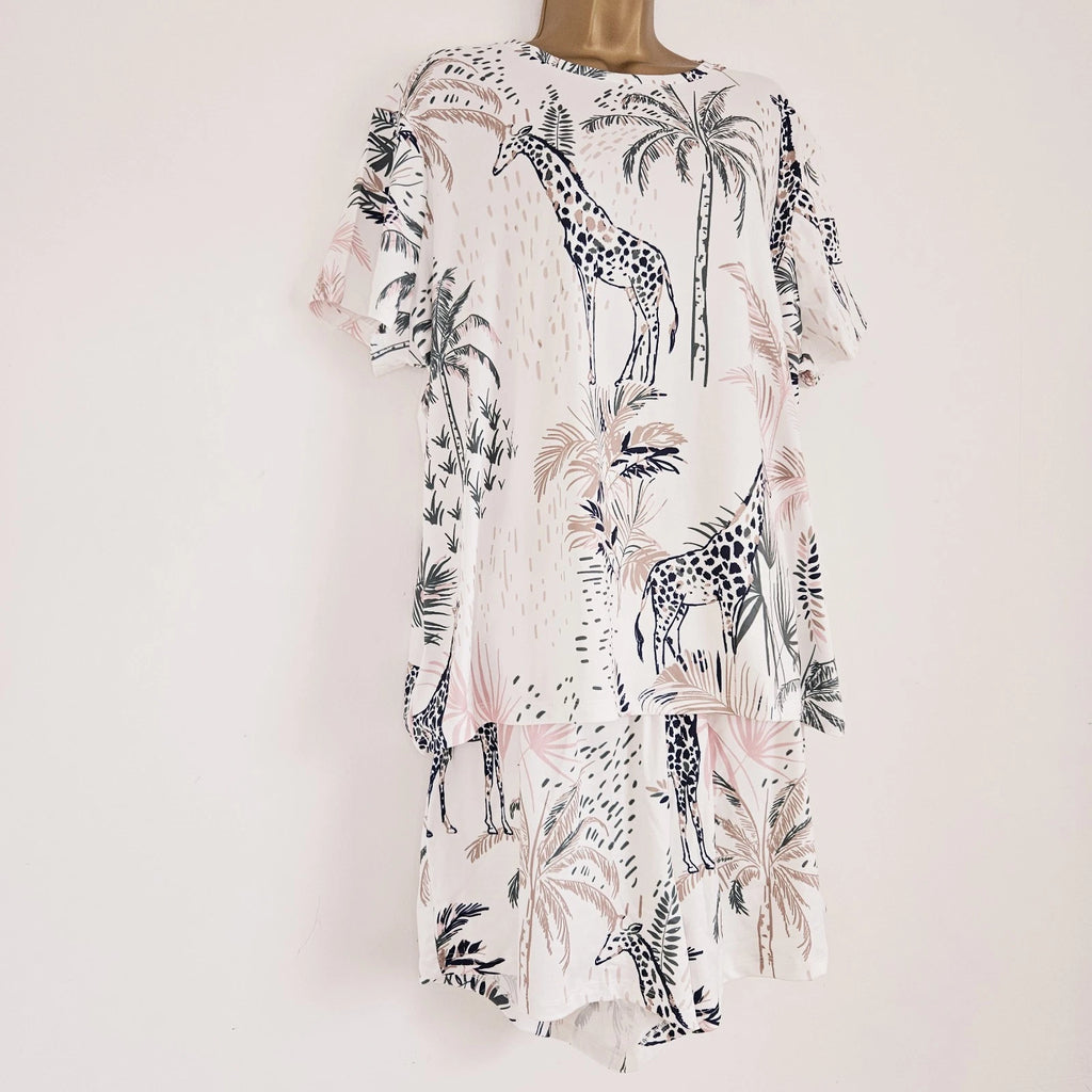 NEW JD Williams Plus Size 16-34 Giraffe Palm Print Pyjama 2 Piece Set Top Shorts