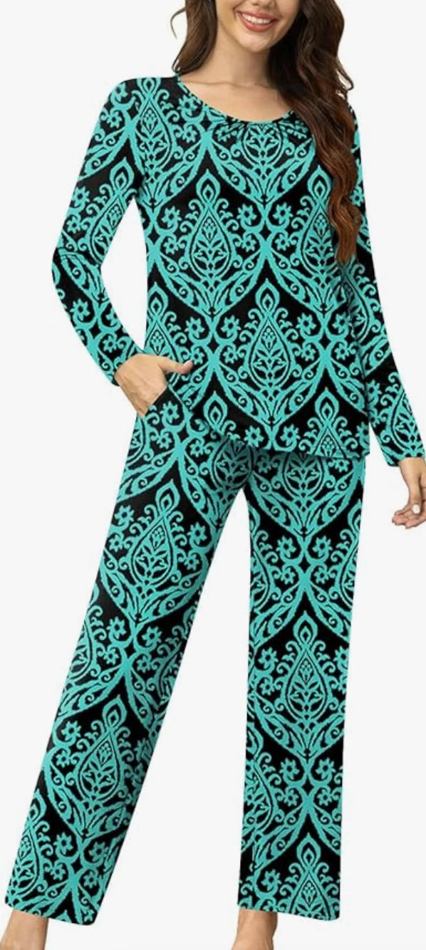 PRETTY Women's Pajamas, Long Sleeve Top, Pants with Pockets, 2X, Excellent! NWOT