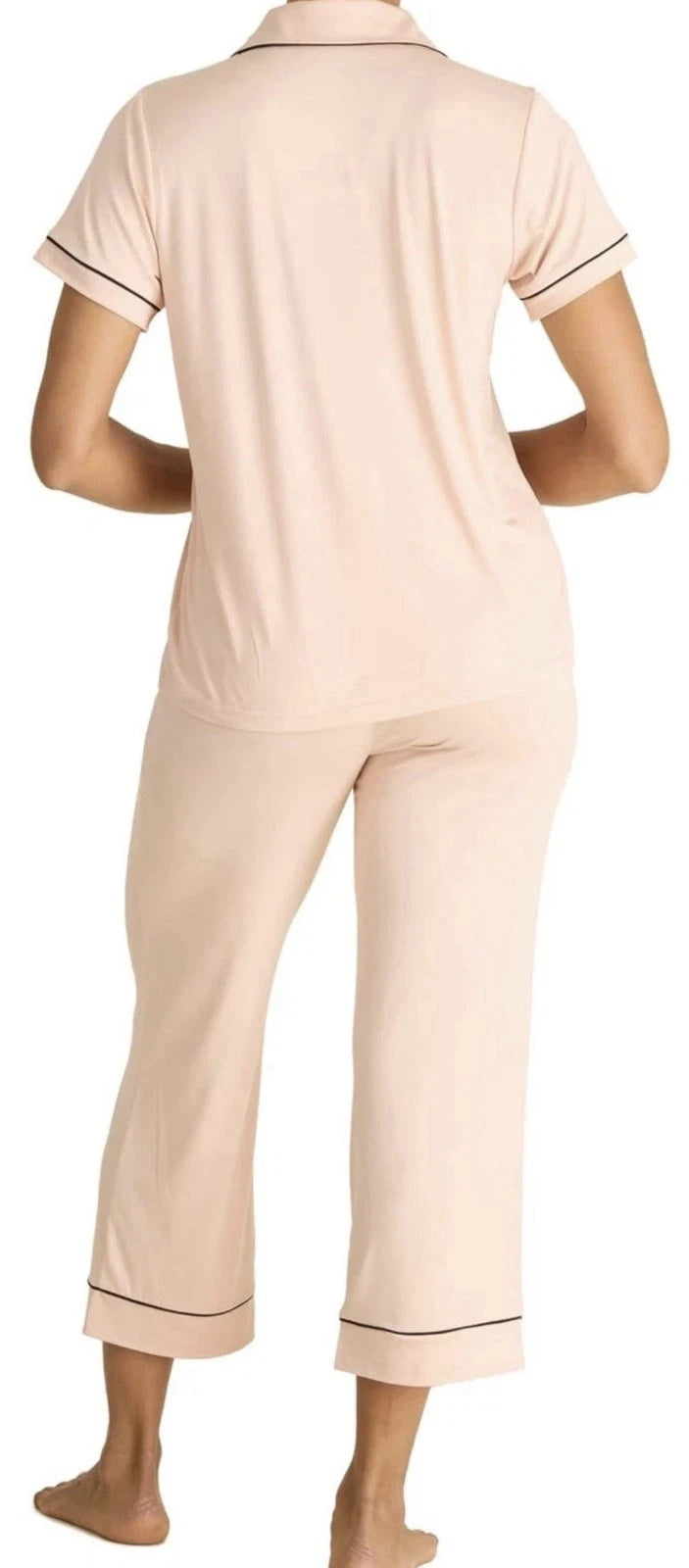 BCBG MAXAZRIA Women's Short Sleeve Notch Collar Top and Capri Pants Pajama Set M