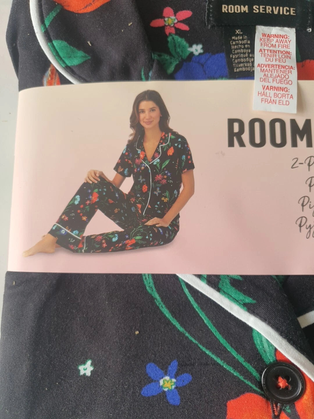 Room Service 2 Piece Pyjama Set Black Floral Size XL