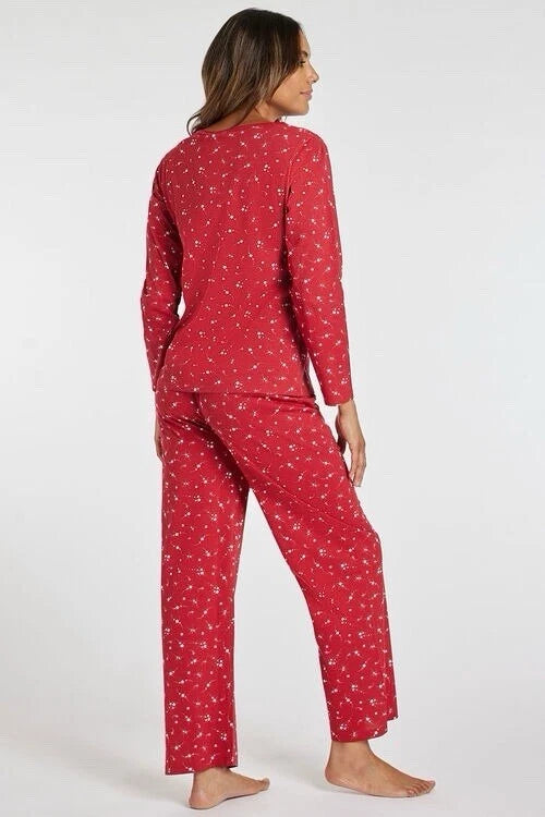 Bon Marche Red All Over Star Print  Pyjama Set Long Sleeve 20/22 BNWT Rrp £16