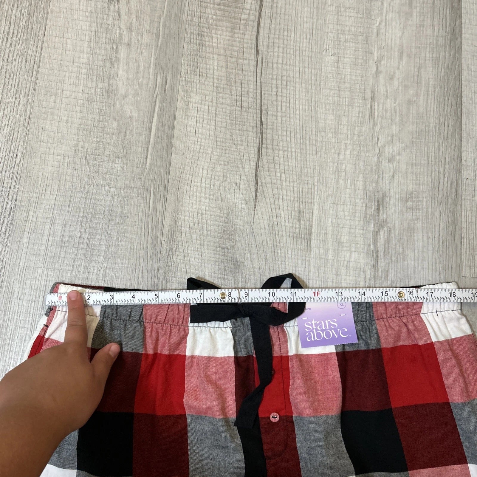 NWT Stars Above Women’s Plaid Flannel Pajama Lounge Shorts Size XL Red Multi