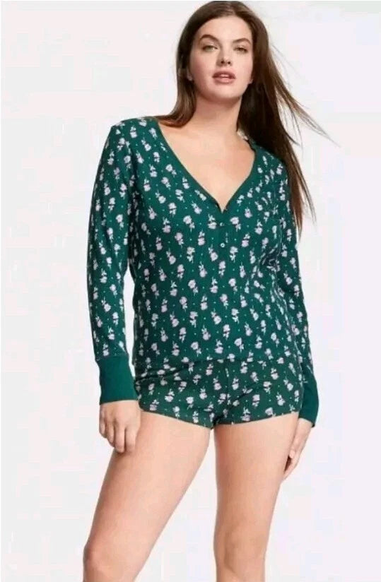 Victoria's Secret 2 PieceThermal Floral Shorts/ Henley  PJ Set (XXL)
