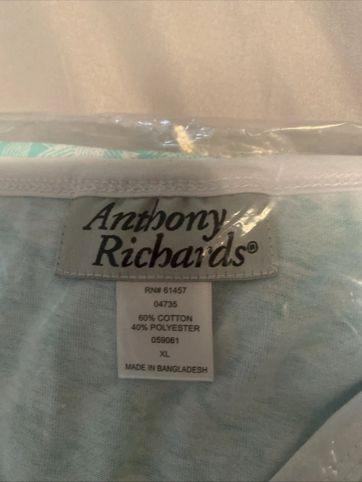 V-Neck Lace Trim Floral Pattern 2-Piece Pajama Set Size Xl