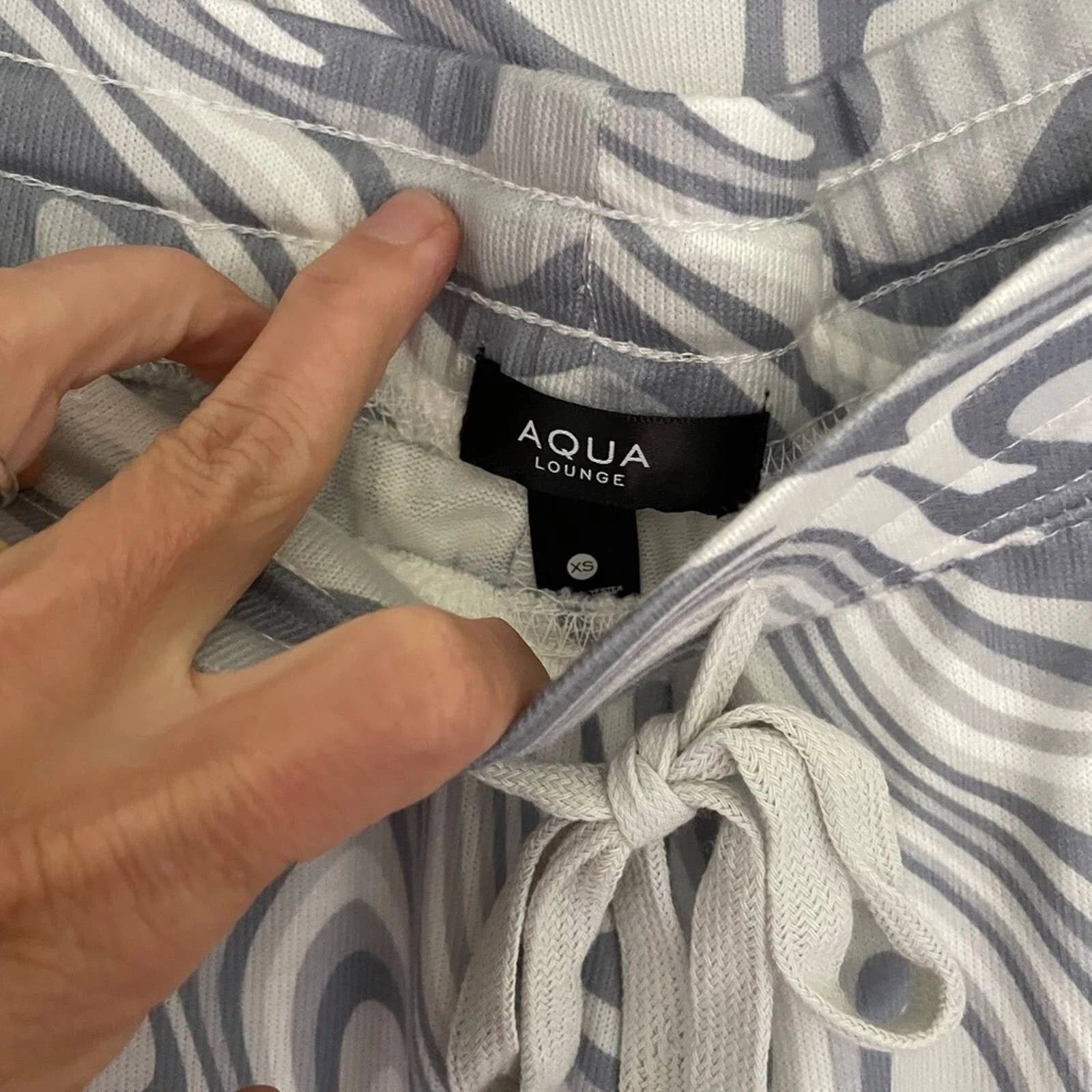 Aqua Women's Gray Happy Waves Pajama Set Size XS
