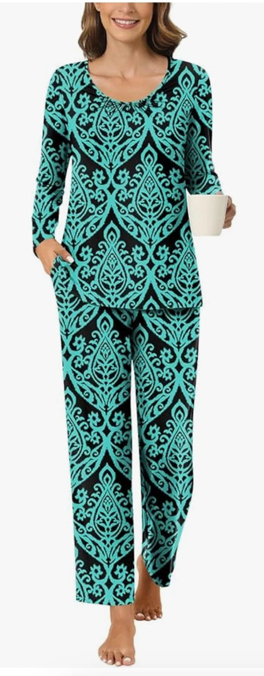 PRETTY Women's Pajamas, Long Sleeve Top, Pants with Pockets, 2X, Excellent! NWOT