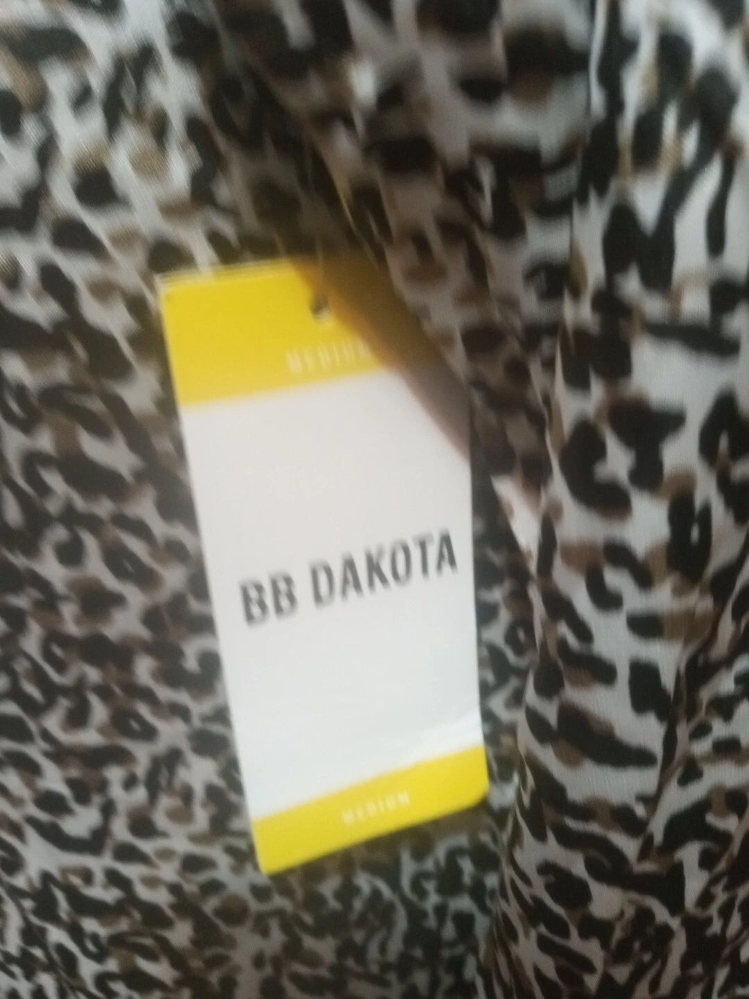 BB DAKOTA Size M Satin Pajama Set  NWT $99.99 T9d