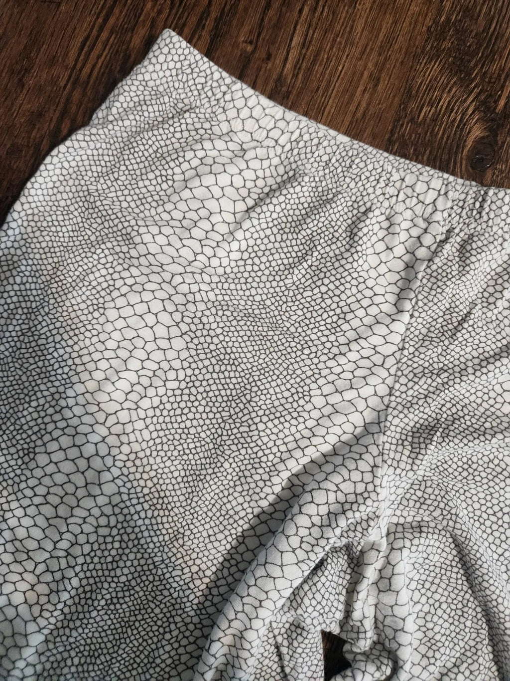 Eberjey Gisele Long-sleeve Printed Pajama set white/grey size medium
