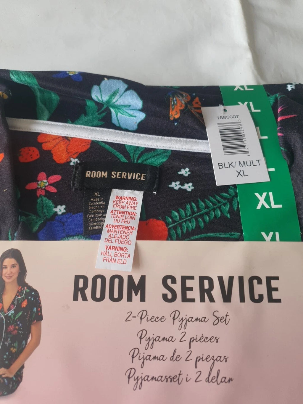 Room Service 2 Piece Pyjama Set Black Floral Size XL