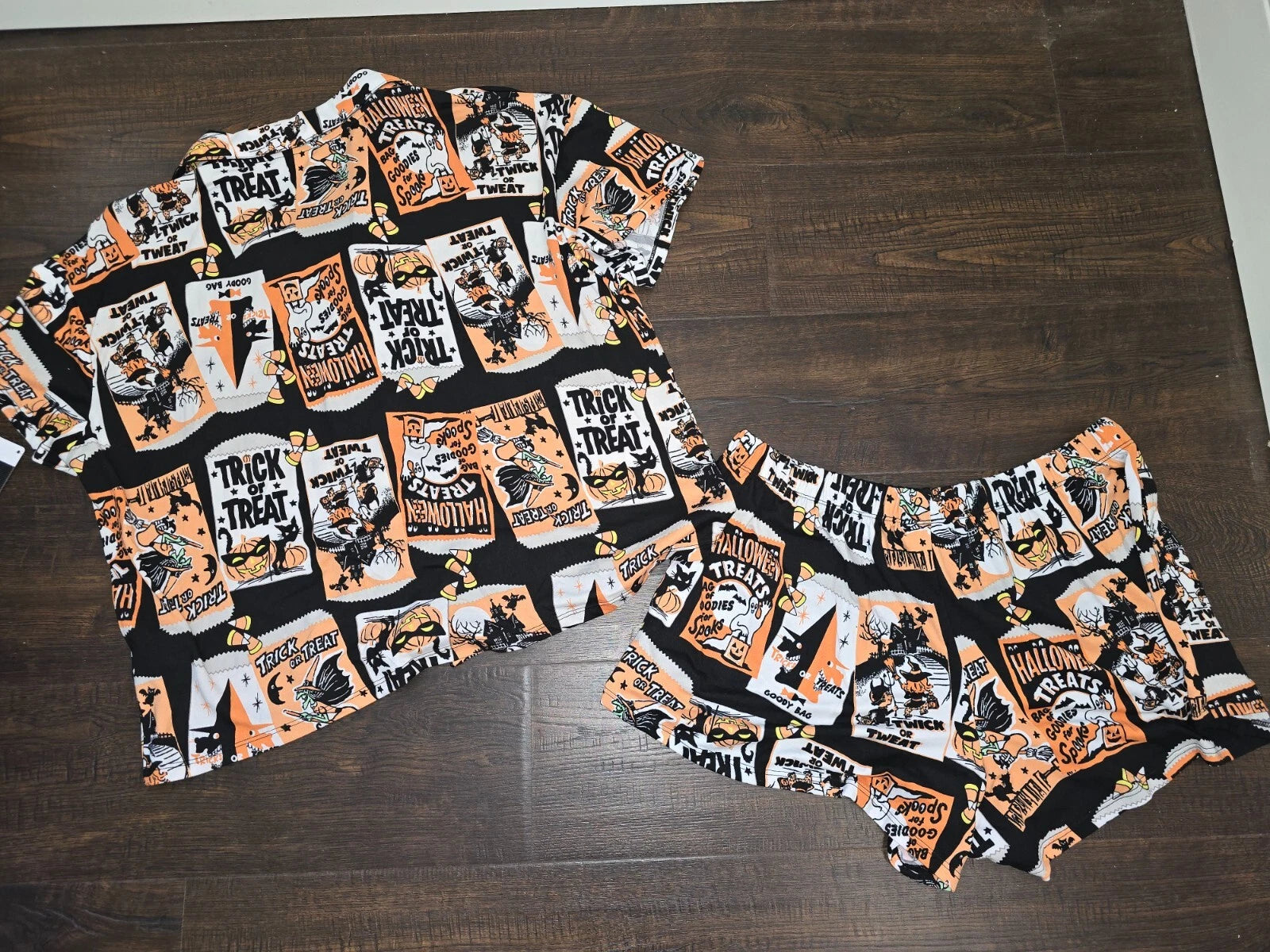 Way To Celebrate Witch Women's HALLOWEEN Shorty Pajamas Set Retro Cat Sz S M