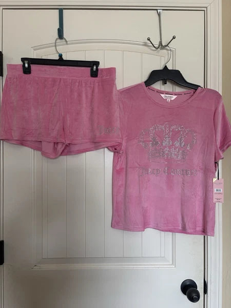 NWT Juicy Couture Crown Velour Sleepwear  Pajama Top & Shorts Set Size M Rose