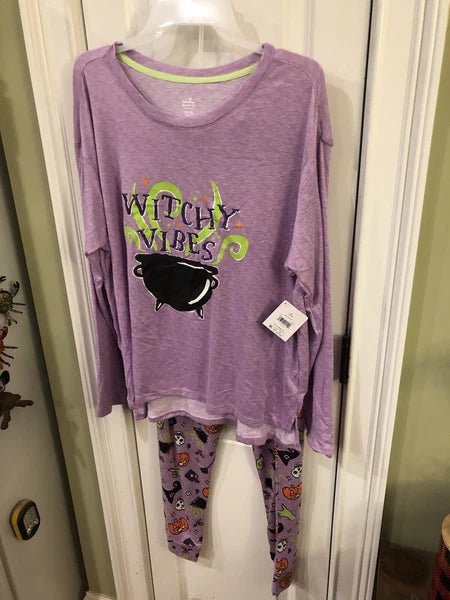 NWT Womens Purple Witch Halloween Pajamas Size XL Sleep Set SKU WR Long Sleeved