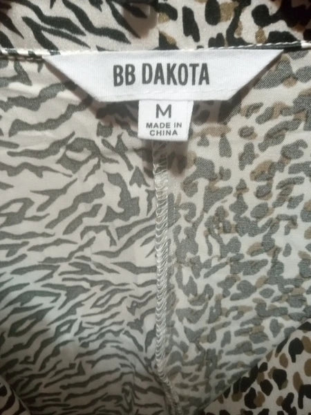 BB DAKOTA Size M Satin Pajama Set  NWT $99.99 T9d