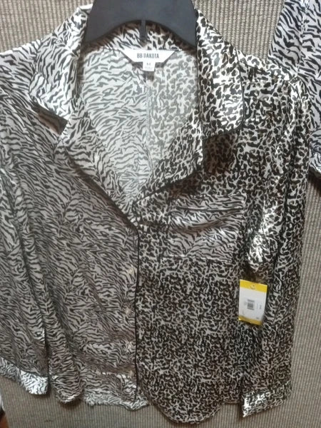 BB DAKOTA Size M Satin Pajama Set  NWT $99.99 T9d